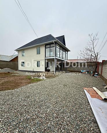Продажа коттеджей и домов: 🏠Продаётся дом в г. Бишкек (Новопавловка) 🟡Комнаты: 3 🟡Участок: 4,7 — 4