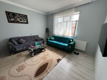 kirayə evlər binəqədidə: 7 комнат, 200 м², Нет кредита, Средний ремонт