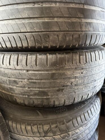 Təkərlər: İşlənmiş Şin Michelin 215 / 55 / R 17