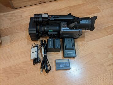 shumopodavlyayushchie naushniki panasonic: Panasonic DVX100A Mini DV камера Камера в идеальном состоянии, можно в