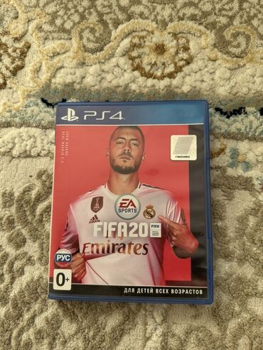 Oyun diskləri və kartricləri: PlayStation 4 üçün FIFA 20 Tam ideal vəziyyətdədi heç bir cızıqı