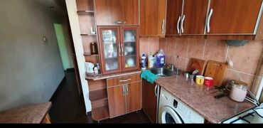 Продажа квартир: 3 комнаты, 58 м², 104 серия, 2 этаж, Косметический ремонт