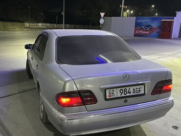 Mercedes-Benz: Mercedes-Benz E-Class: 2001 г., 2 л, Автомат, Бензин, Седан — 8