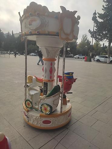 uwaq arabasi type 1: Uşaq karuseli – kiçik ölçülü, elektriklə işləyən atraksion - Kompakt — 3