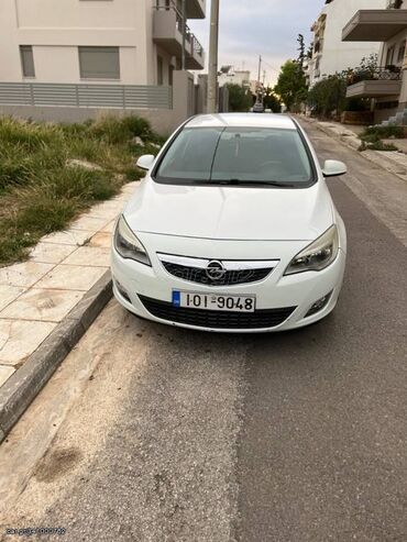 Μεταχειρισμένα Αυτοκίνητα: Opel Astra: 1.3 l. | 2012 έ. | 220000 km. Χάτσμπακ