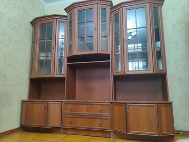 Гарнитуры для зала: Гарнитур для зала, Б/у, Шкаф, Дерево, Самовывоз