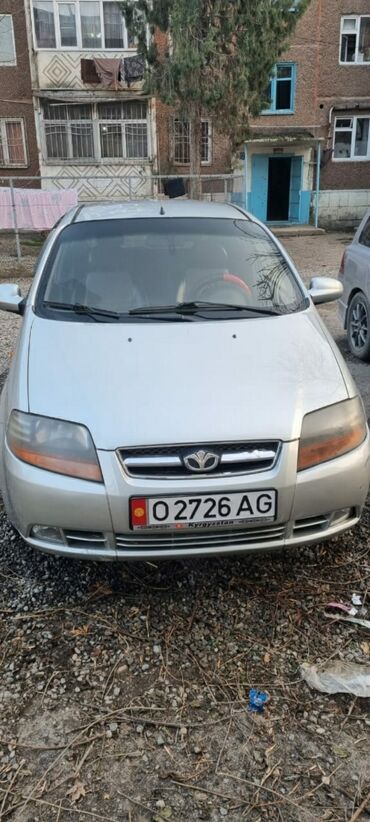 тико 2: Daewoo Kalos: 2005 г., 1.2 л, Автомат, Газ, Хэтчбэк