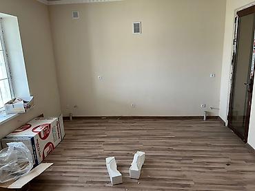 Аренда помещений свободного назначения: ПРОДАЕТСЯ 3-х этажный дом Район: Жиделик Площадь: 600 кв.м Участок: 10 — 8