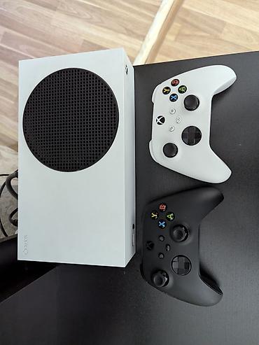 xbox microsoft: Игровая консоль Xbox Series S (Digital Edition) состояние отличное все — 1