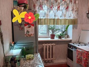 квартира керек васток5: 1 бөлмө, 28 кв. м, Жеке план, 1 кабат, Косметикалык ремонт