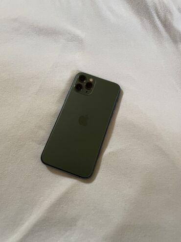 задний: IPhone 11 Pro, 256 ГБ, Matte Midnight Green, 84 %