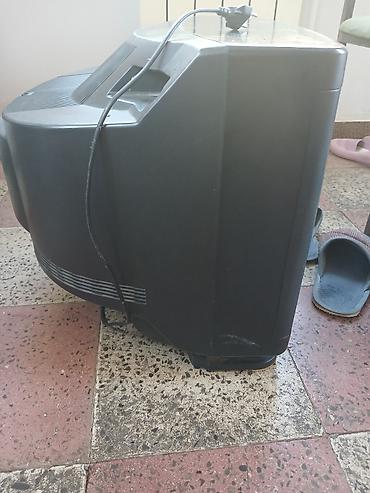 samsung kohnə model: İşlək vəziyyətdə. Pultu yoxdur — 2
