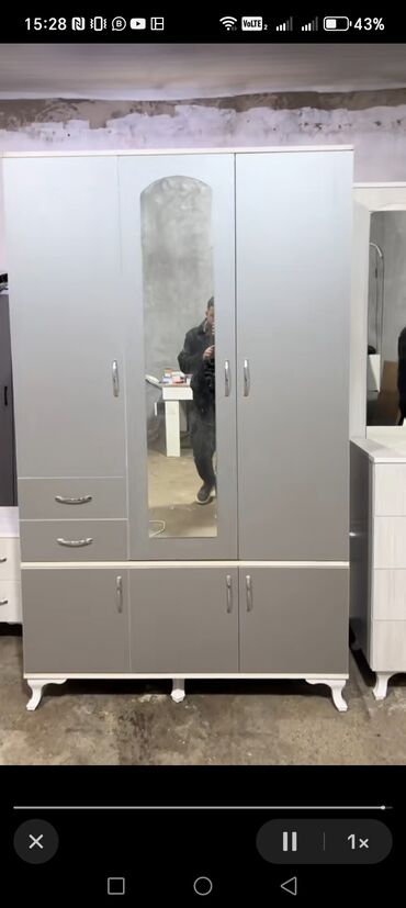 Dolablar: Yeni, 3 qapılı Düz dolab, Dolab-asılqan — 16