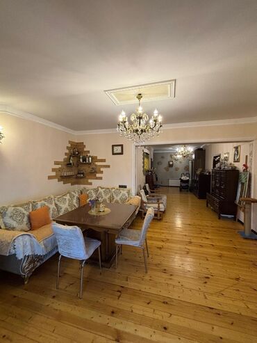 Yeni tikili: 3-cü mikrorayon, 3 otaqlı, Yeni tikili, m. 8 Noyabr, 106 kv. m -da lalafo.az — 22 Yeni tikili: 3-cü mikrorayon, 3 otaqlı, Yeni tikili, m. 8 Noyabr, 106 kv. m — 22