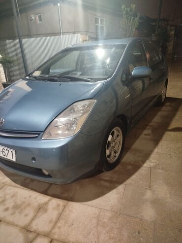 Toyota: 2008 ci il. qiymet 12000 m — 8