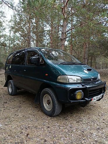 Mitsubishi: Mitsubishi Delica: 1995 г., 2.8 л, Автомат, Дизель, Минивэн — 7