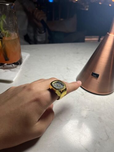 Qol saatları: Kişilər üçün qutulu dizaynlı halqa-saatlar (ring watch) – 2 model: - — 5