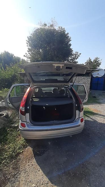 mazda 6e: Nissan Almera Tino: 2003 г., 2.2 л, Механика, Дизель — 3