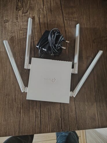 Modemlər və şəbəkə avadanlıqları: TP-Link Archer C24 (EU) AC750 Dual Band Wi‑Fi router Xüsusiyyətlər: - — 5