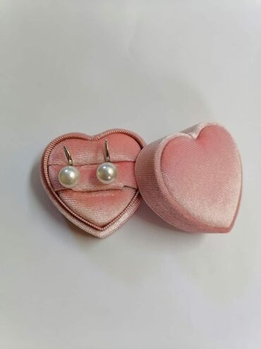 Minđuše: Cena 900 — 11