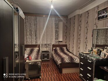 Köhnə tikili: Bakı, 2 otaqlı, Köhnə tikili, 70 kv. m — 3