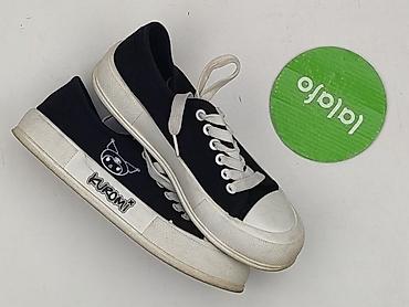 okee bluzy: Trampki 34, Używany — 2