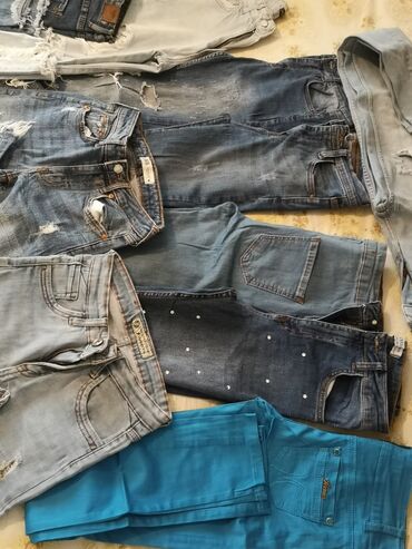Pantalone: M, Visok struk, Ravne nogavice — 24