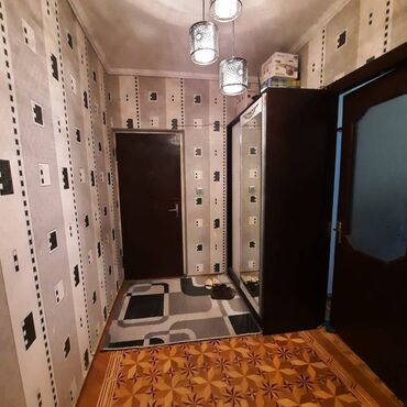 Köhnə tikili: Suraxanı rayonun yeni Günəşli qəsəbəsində Masiv D ərazisində — 8