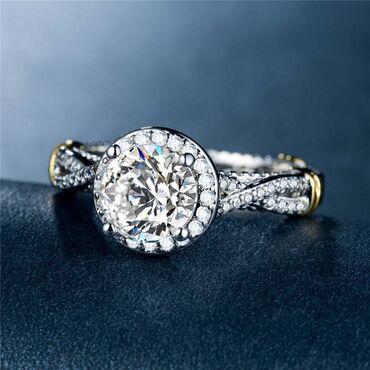 помолвочное кольцо: Женское кольцо с разделением цветов циркон с платиновым покрытием