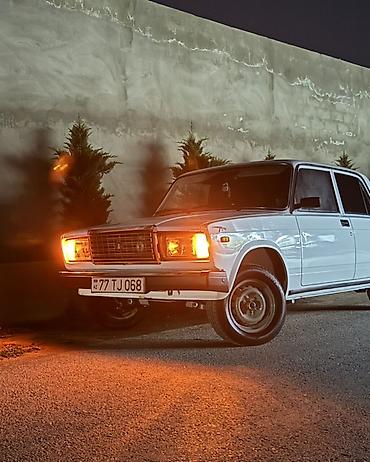 ford sedan: VAZ 2107, ağ rəng, 4 qapılı sedan. İll 2005 Texniki xüsusiyyətlər və — 3