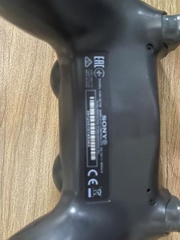 PS4 (Sony PlayStation 4): Ps4 Slim 1Tb 2 orjinal pult(zəmanətdə a class yazılıb amma googleden — 4