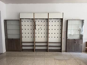 Stend vitrinləri: Cox tecili satılır. Hamısı birlikde 300 manat — 2