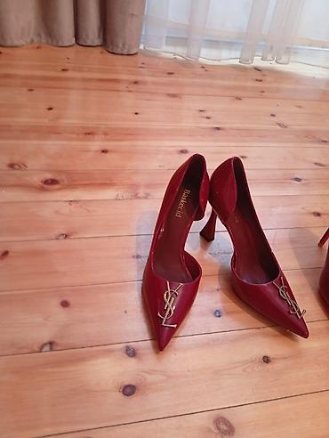 hündür daban botinka: Tuflilər, YSL, Ölçü: 38, rəng - Qırmızı, Yeni — 1