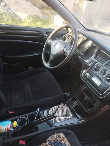 camry 5: Honda Accord: 2001 г., 1.8 л, Механика, Седан — 5