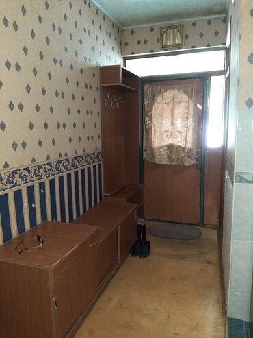 Uzunmüddətli kirayə mənzillər: Kirayə ev! ZABRAT qəs. Qayinin yanı.Dayanacağa 2 dəq məsafə. 2 otaqlı -da lalafo.az — 7 Uzunmüddətli kirayə mənzillər: Kirayə ev! ZABRAT qəs. Qayinin yanı.Dayanacağa 2 dəq məsafə. 2 otaqlı — 7