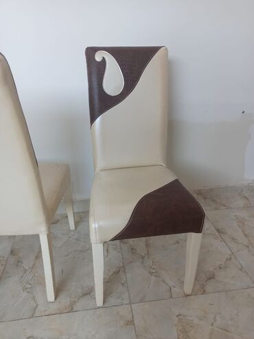 Mətbəx mebeli: Mebel dəsti – mətbəx/iş otağı üçün Tərkib: - Alt tumbalı şkaf: sol — 10