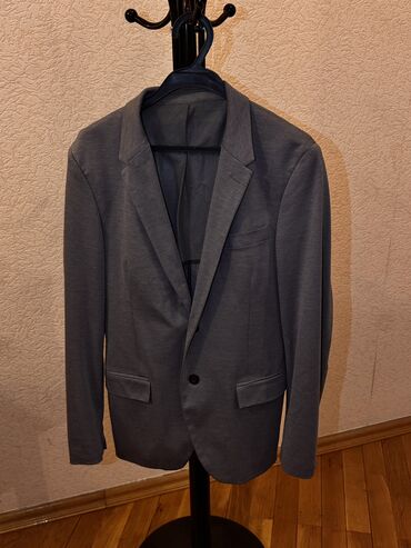 Pencəklər: Pencək, Naxışsız, Zara, 5XL (EU 50) lalafo.az -da Pencəklər: Pencək, Naxışsız, Zara, 5XL (EU 50)