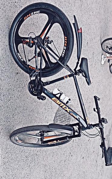 Bmx 29 luq velosiped 2 defe sürülüb böyük olduğu üçün satılır heçbir lalafo.az -da Bmx 29 luq velosiped 2 defe sürülüb böyük olduğu üçün satılır heçbir