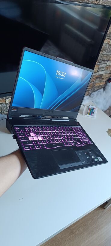Kompüter ehtiyyat hissələri: İşlənmiş ASUS TUF Gaming, 15.6 ", Intel Core i5, 512 GB, Ünvandan götürmə, Pulsuz çatdırılma