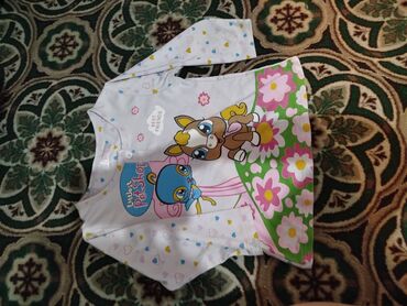 буу вещи: 2 пакета детских вещей на 4-6 лет. отдам за 2 литра масла