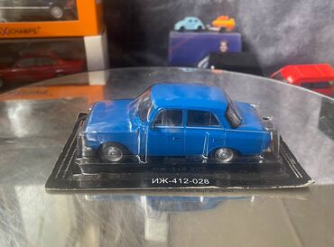 скупка масштабных моделей автомобилей: Коллекционная модель Moskvich-412028 IZH blue 1982 DeAgostini Scale