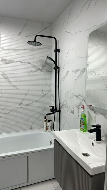 Посуточная аренда квартир: 3 комнаты, Душевая кабина, Постельное белье, Кондиционер — 8