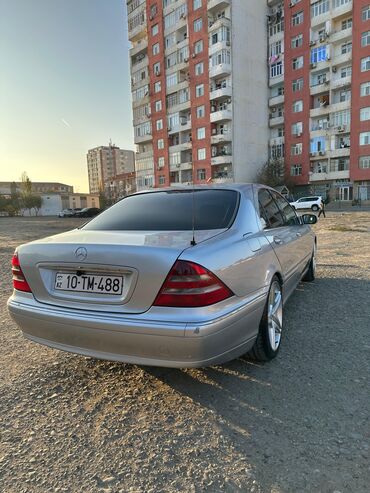 Mercedes-Benz: Mercedes-Benz S-Class: 5 l | 1999 il Sedan — 8
