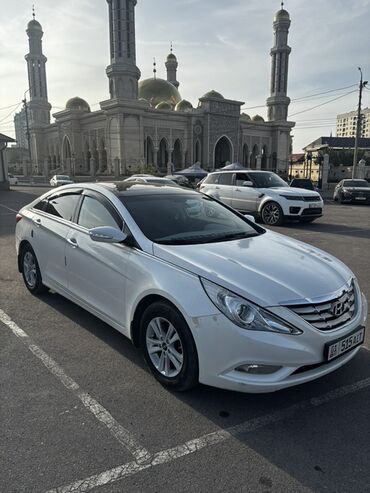купить хонда элемент: Hyundai Sonata: 2010 г., 2 л, Автомат, Бензин, Седан