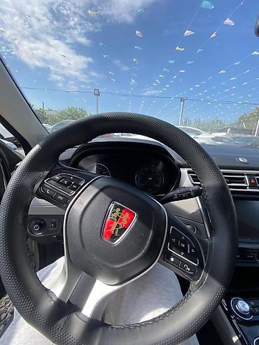 Roewe: Roewe : 2021 г., 1.5 л, Автомат, Гибрид, Кроссовер — 2