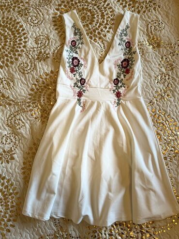 белая платья: Вечернее платье, Коктейльное, Короткая модель, Хлопок, Без рукавов, S (EU 36)