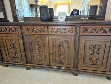 Bağ divan və kreslo dəstləri: İşlənmiş, Jurnal masası, 2 kreslo, Divan, Rumıniya — 13