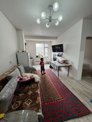 Продажа квартир: 1 комната, 40 м², Индивидуалка, 1 этаж, Косметический ремонт