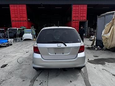 fit 2: Крышка багажника Honda, 2004 г., Б/у, Оригинал — 1