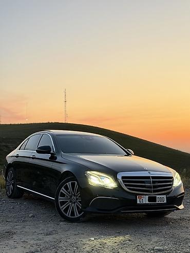 ambient: Mercedes-Benz E-Class: 2018 г., 3 л, Автомат, Бензин, Седан — 1